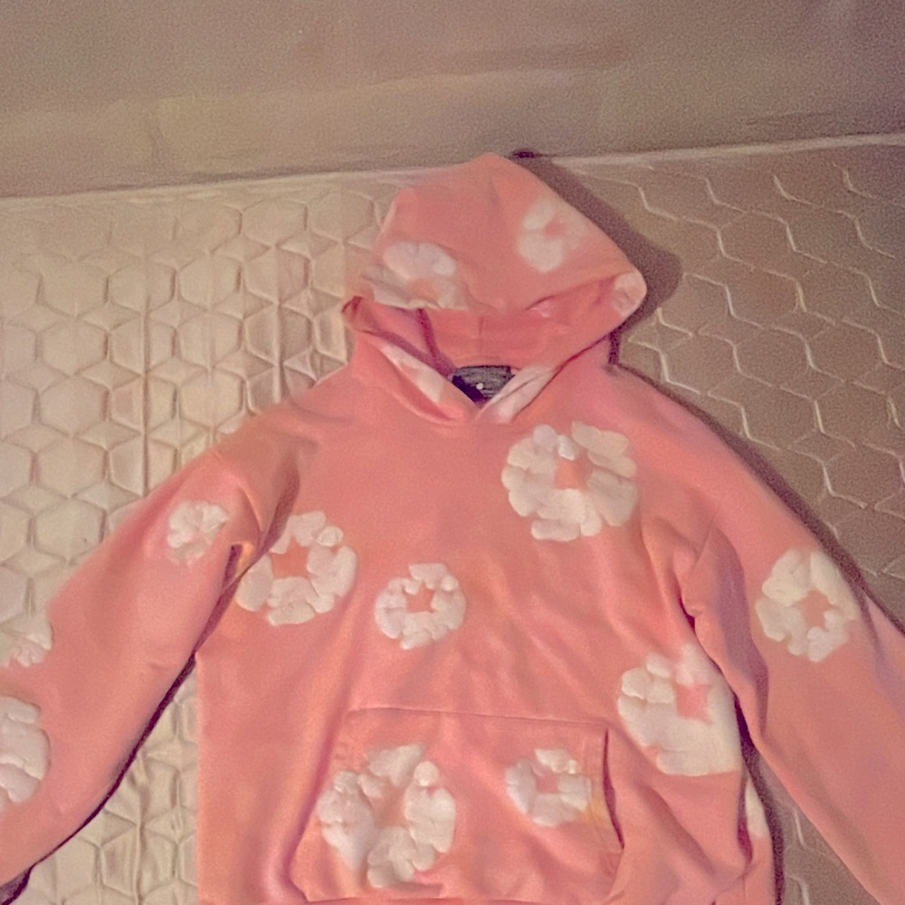 DENIM TEARS (pink) available now 150